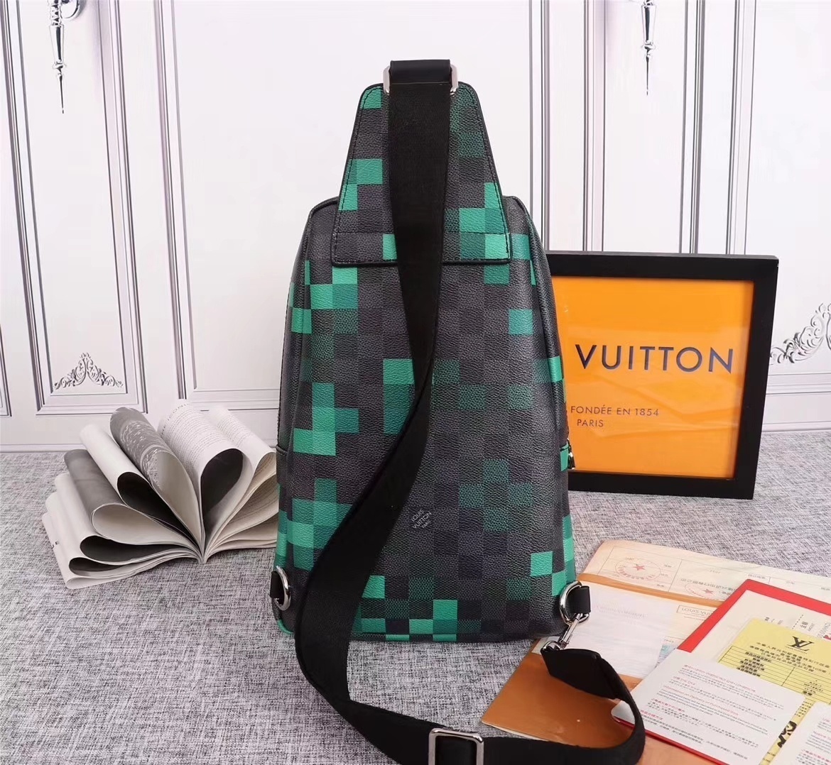 Latest company case about Does Hermès have a strategic partnership with LV?