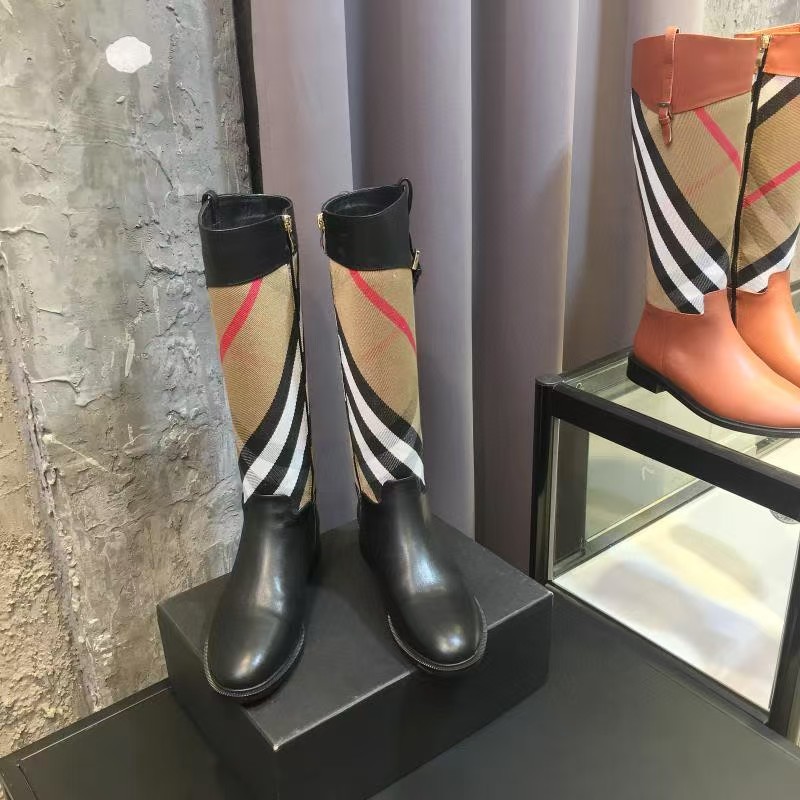 Latest company news about What is the target audience of Burberry?