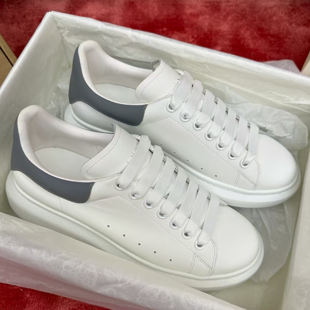 Latest company news about Alexander McQueen Square Toe Heels 2026: The Edgy Elegance Taking Over Red Carpets & Wardrobes