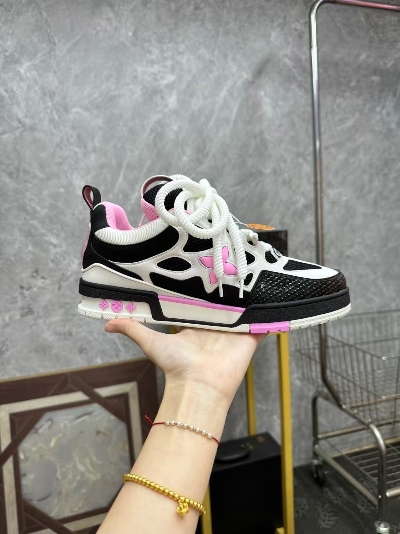 Latest company news about YSL Lefu Shoes: Retro Academic Style, Preferred for Young High Luxury Consumers in 2026