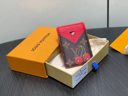 9.5x6.5cm Red Leather Wallet Cowhide Magnetic Phone Card Holder