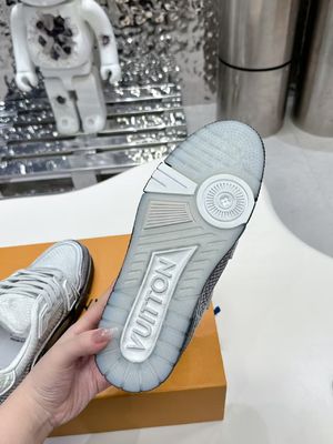 LV Trainer Sneakers Luxury Sports Shoes with 91cm Strap Drop US 5-12 Size Range and Pointed Toe Design