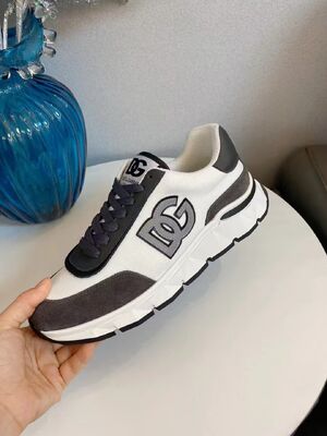 Women's Wear-resistant Leather Sports Shoes with Anti-slip Rubber Sole and Memory Foam Insole for Ultimate Comfort